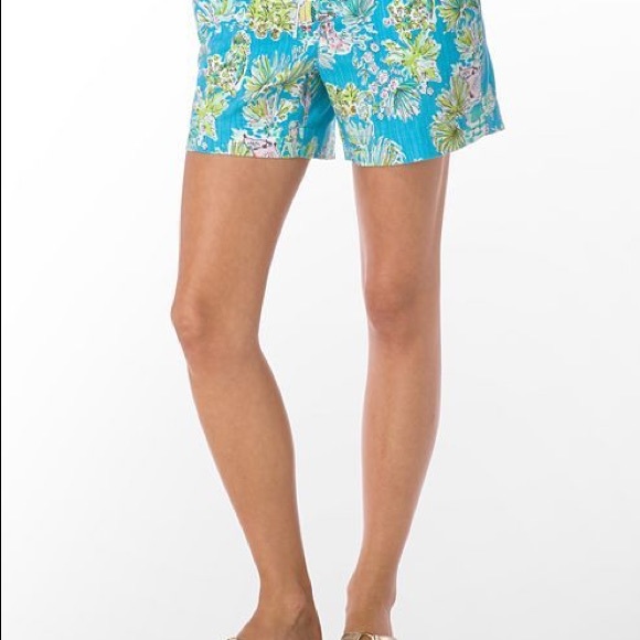 Lilly Pulitzer Jungle Glam Toile Callahan Shorts - Picture 3 of 3